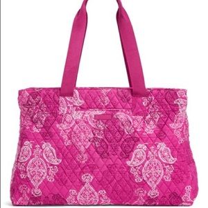 NWT Vera Bradley Large Travel Bag